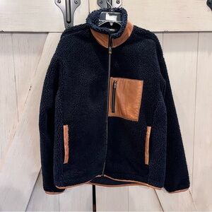 Orvis Navy and Brown Sherpa Full Zip Jacket Size Large , Accent Pockets